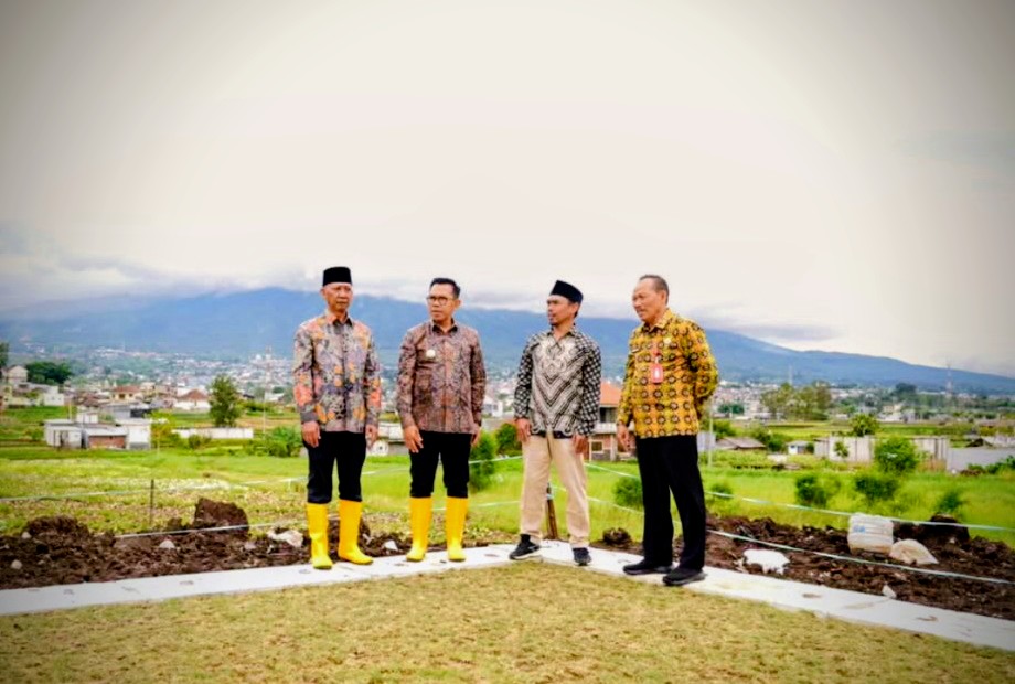 consequatur totam velit